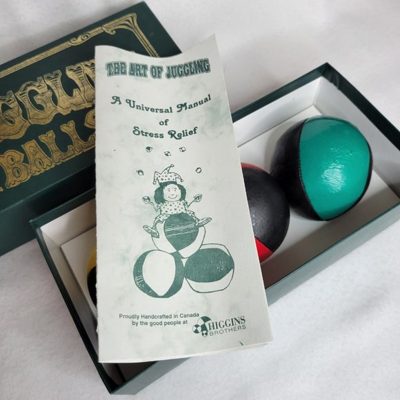 Boxed Set of 3 Juggling Balls - Picture 5 of 7